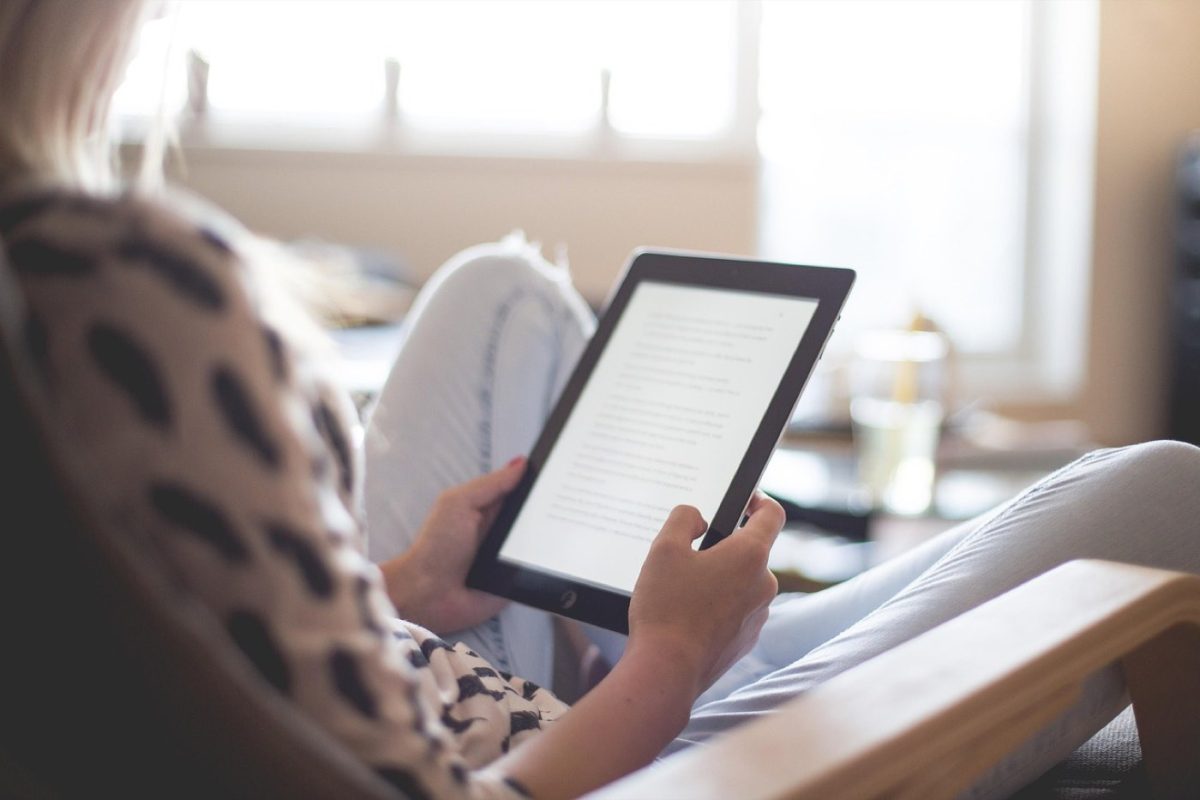Lectures courtes et formats pratiques pour voyageuses